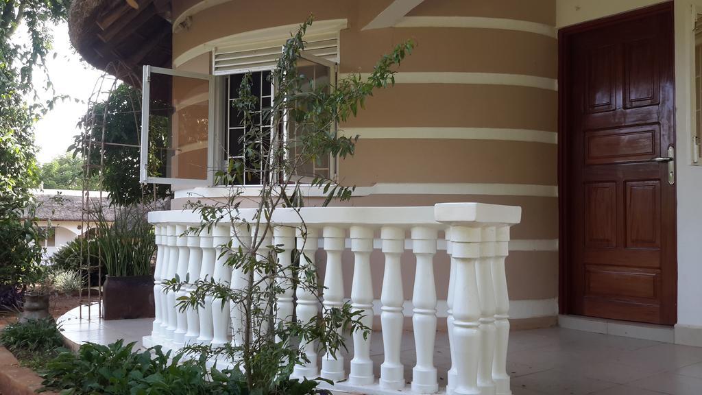 Brownstone Country Home Lira Zewnętrze zdjęcie